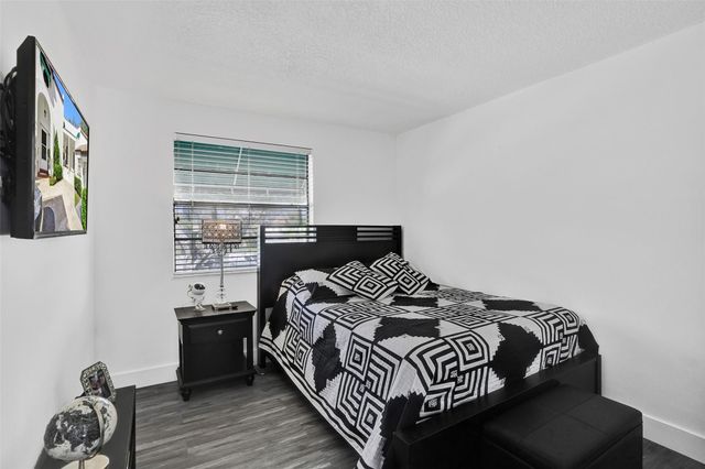 3633 NW 6th Street 3633, Deerfield Beach, FL 33442