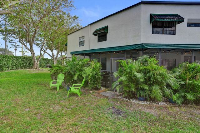 3633 NW 6th Street 3633, Deerfield Beach, FL 33442