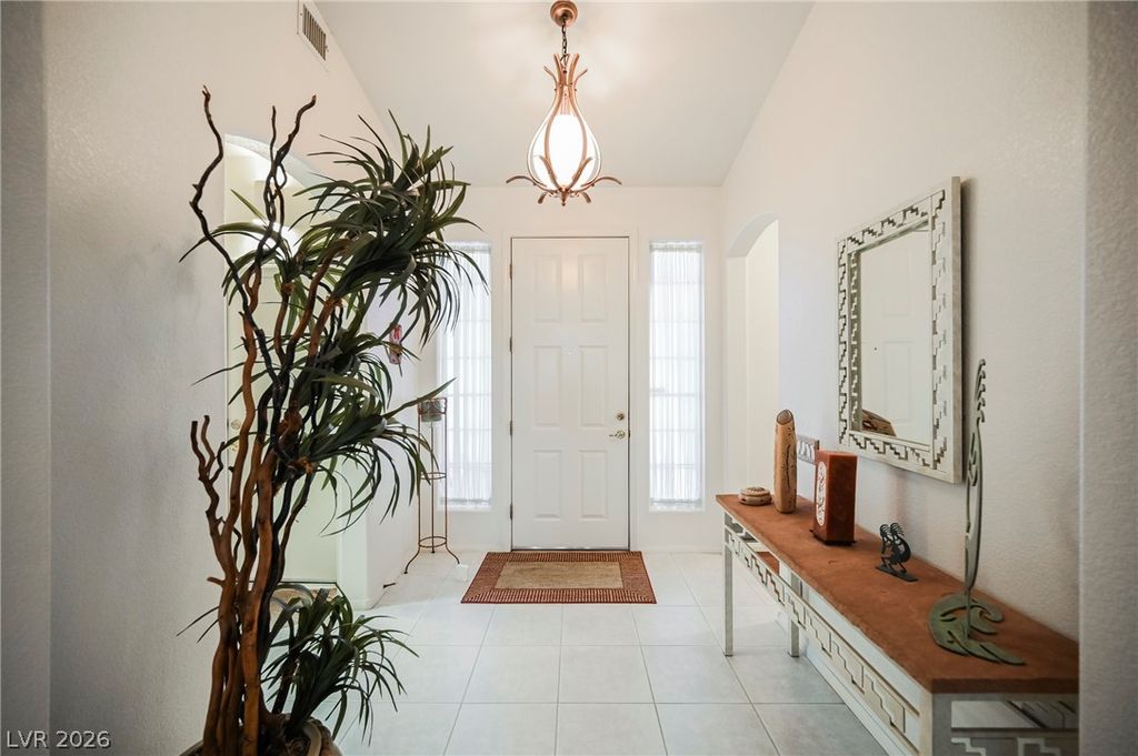 8636 Highland View Avenue, Las Vegas, NV 89145 — exterior