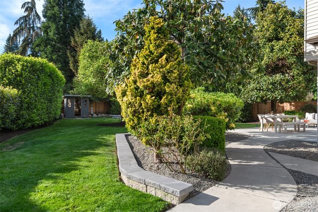 24006 27th Place W, Brier, WA 98036