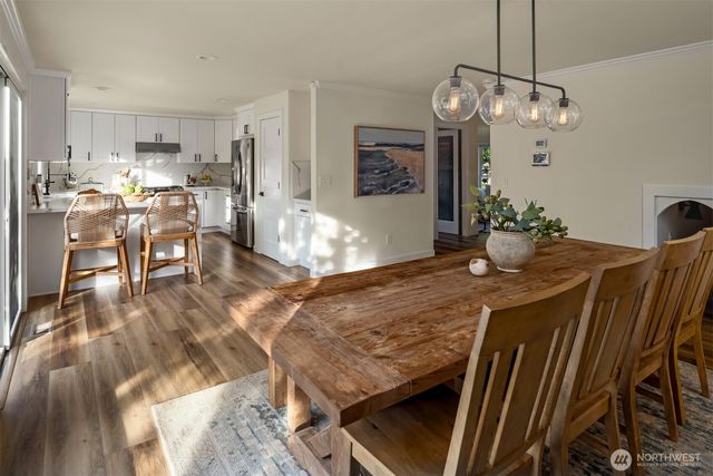 24006 27th Place W, Brier, WA 98036