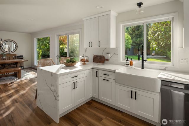 24006 27th Place W, Brier, WA 98036