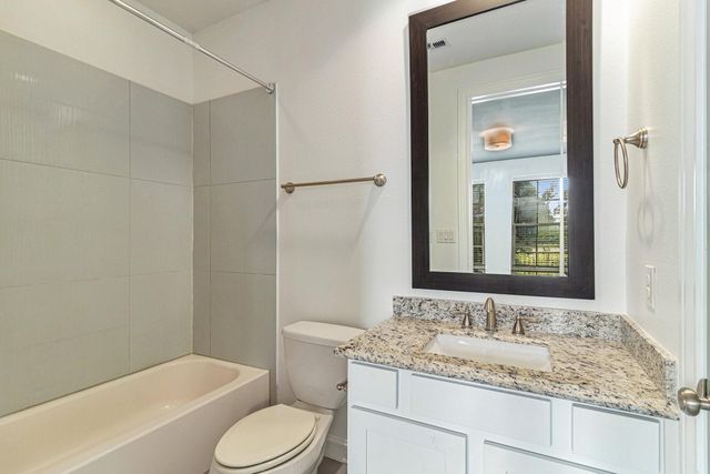 9674 Knight Road, Houston, TX 77045