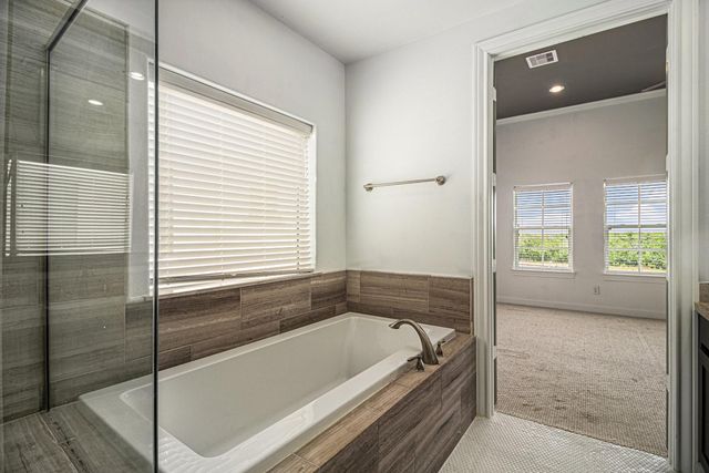 9674 Knight Road, Houston, TX 77045