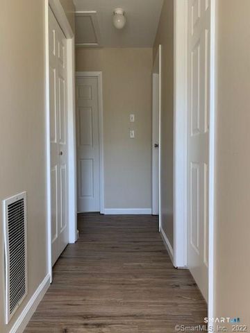 15 Krakow Street B, Derby, CT 06418