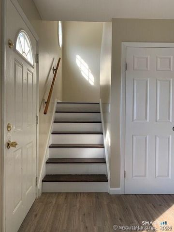 15 Krakow Street B, Derby, CT 06418