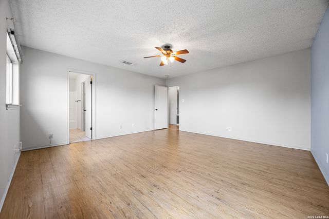 6726 MELODY CANYON DR, San Antonio, TX 78239