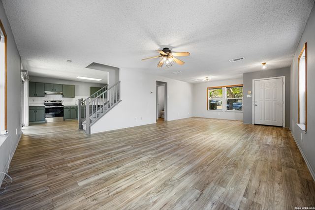 6726 MELODY CANYON DR, San Antonio, TX 78239