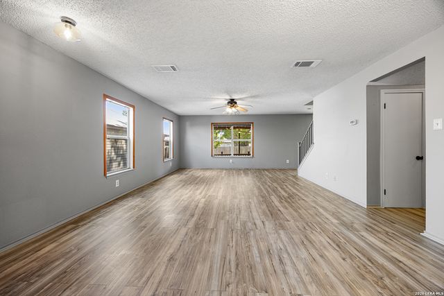 6726 MELODY CANYON DR, San Antonio, TX 78239