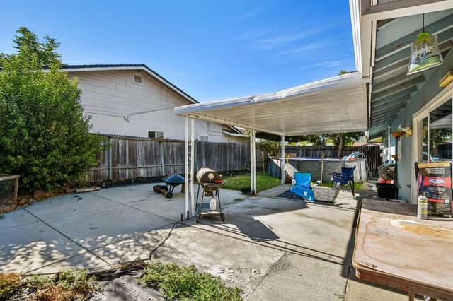 3800 Wrigley Cir, North Highlands, CA 95660