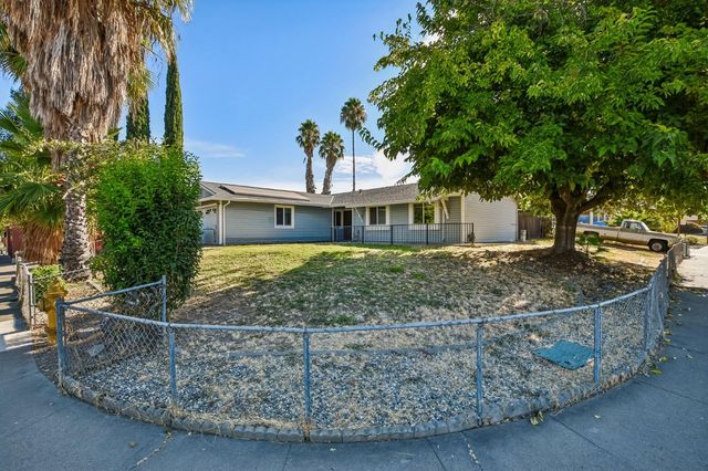 3800 Wrigley Cir, North Highlands, CA 95660