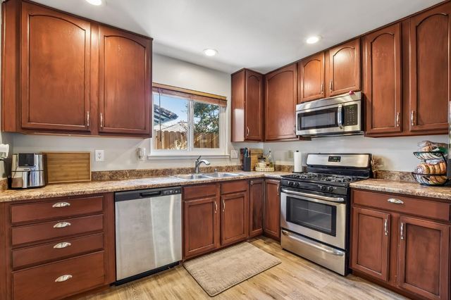 3800 Wrigley Cir, North Highlands, CA 95660