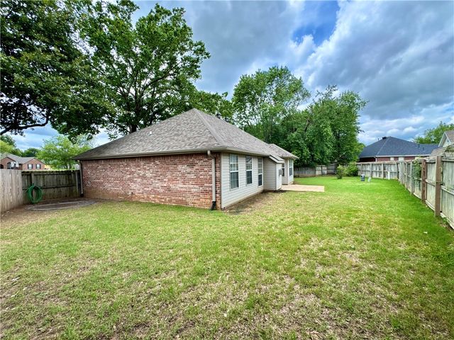 4671 Bailey Circle, Springdale, AR 72762