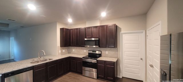 218 Saddle Park, Cibolo, TX 78108