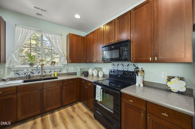 113 Longchamp Lane, Cary, NC 27519
