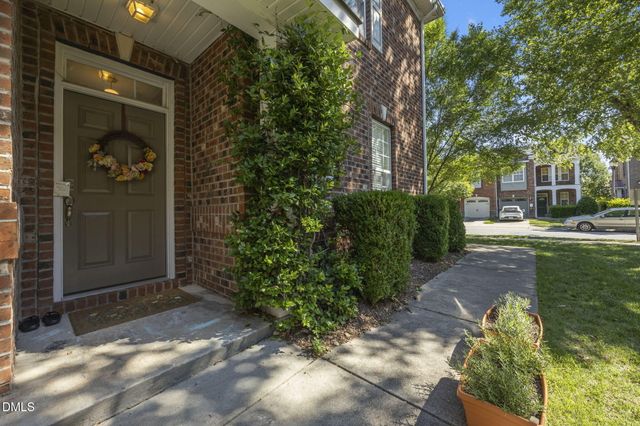 113 Longchamp Lane, Cary, NC 27519