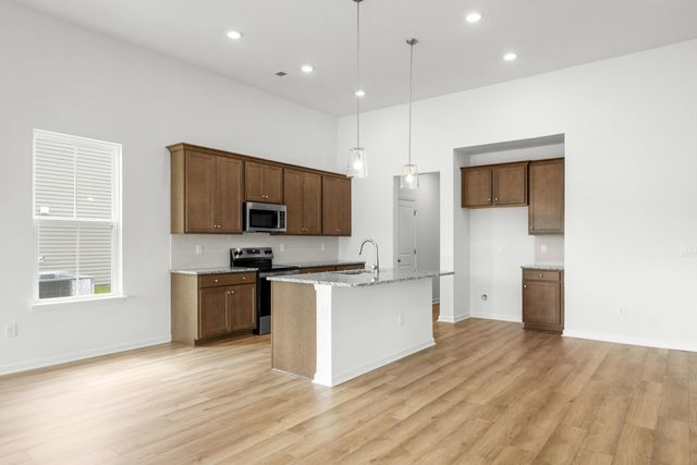 218 Letha Dr, Longs, SC 29568