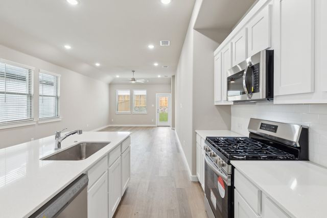 8356 Kingfisher Road, Aubrey, TX 76227