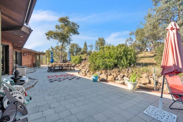 12767 Newtown Rd, Nevada City, CA 95959