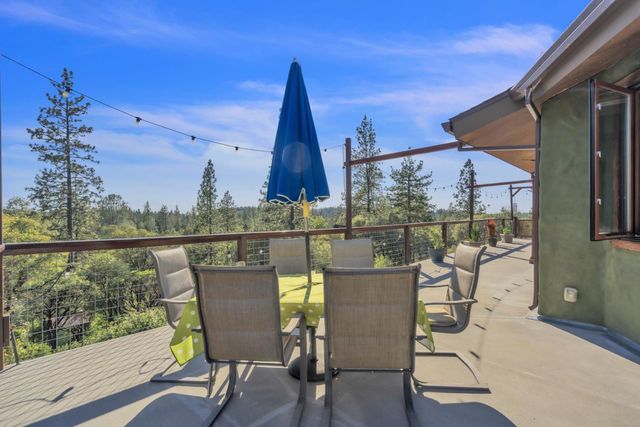12767 Newtown Rd, Nevada City, CA 95959