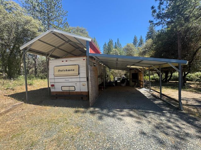 12767 Newtown Rd, Nevada City, CA 95959