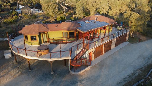 12767 Newtown Rd, Nevada City, CA 95959