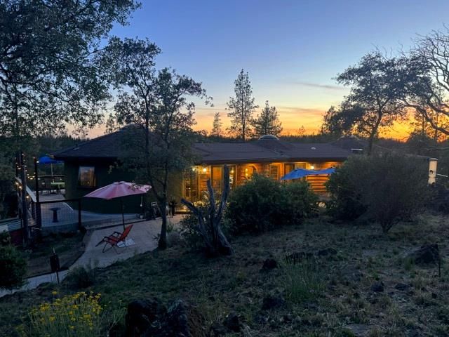 12767 Newtown Rd, Nevada City, CA 95959