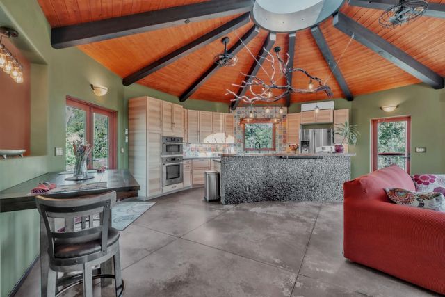 12767 Newtown Rd, Nevada City, CA 95959