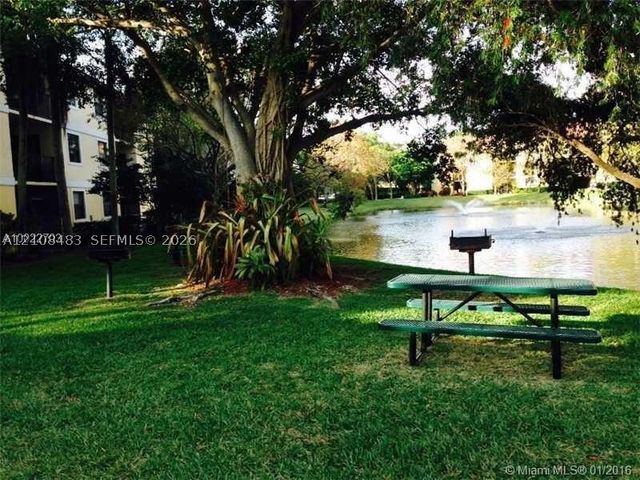 10121 W Sunrise Blvd 204, Plantation, FL 33322