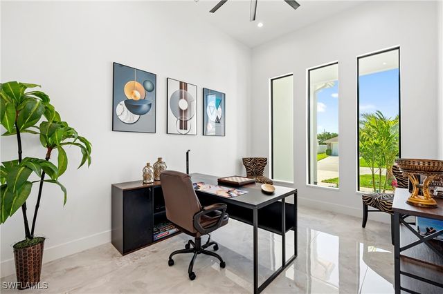 413 SW 46th TER, Cape Coral, FL 33914