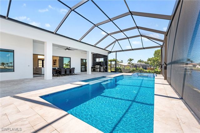 413 SW 46th TER, Cape Coral, FL 33914