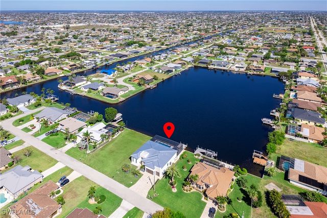 413 SW 46th TER, Cape Coral, FL 33914