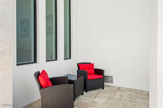 413 SW 46th TER, Cape Coral, FL 33914