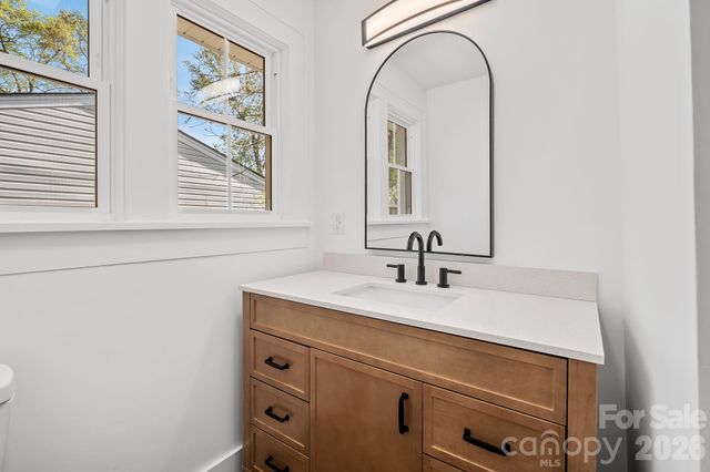 154 Laurel Loop, Asheville, NC 28806