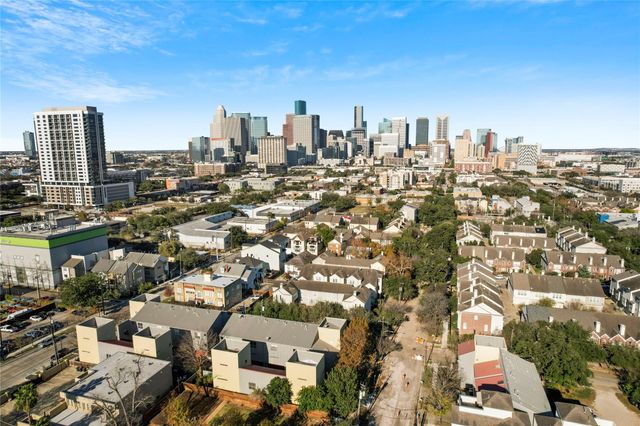 1330 Rosalie Street, Houston, TX 77004