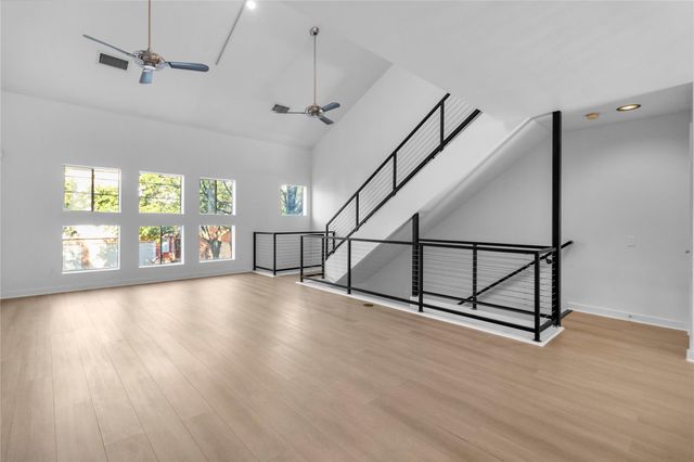 1330 Rosalie Street, Houston, TX 77004