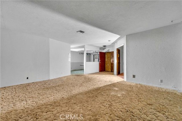 42944 Beau Ville Court, Lancaster, CA 93536