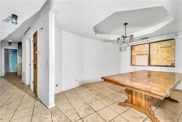 42944 Beau Ville Court, Lancaster, CA 93536