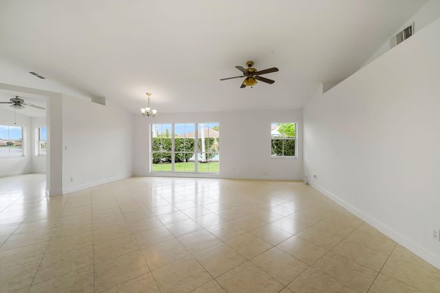 2042 NW 184th Way, Pembroke Pines, FL 33029