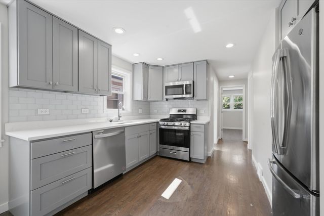 1111 E 93rd Street, Chicago, IL 60619
