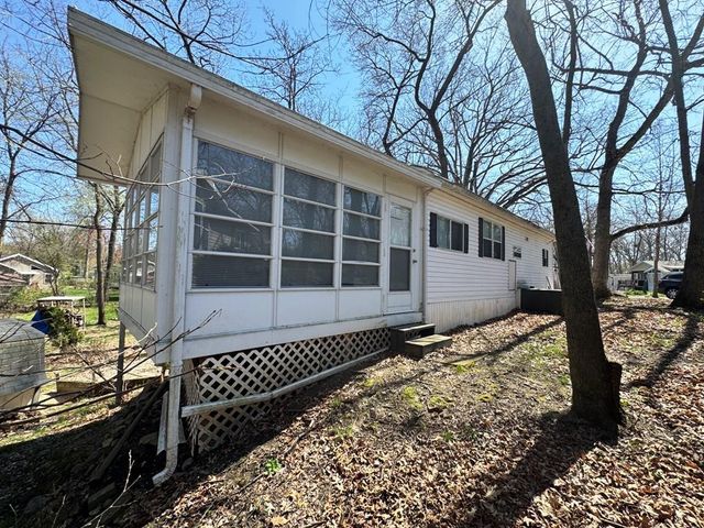 246 Leisure Way, Edgerton, WI 53534