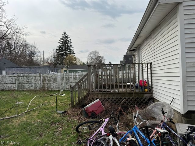 45 S Cedar Street, Geneva, OH 44041