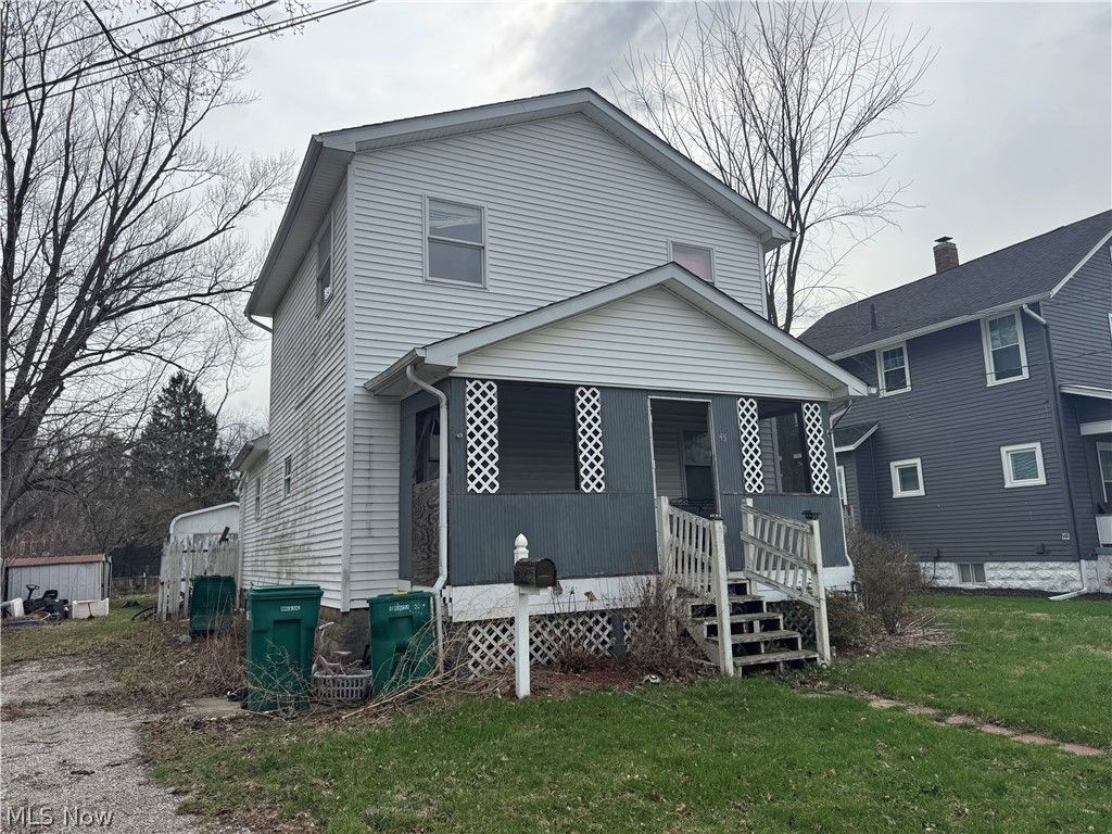 45 S Cedar Street, Geneva, OH 44041
