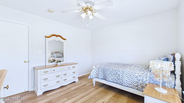 9 Netty Street, Howell, NJ 07731