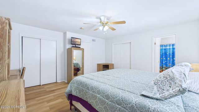 9 Netty Street, Howell, NJ 07731