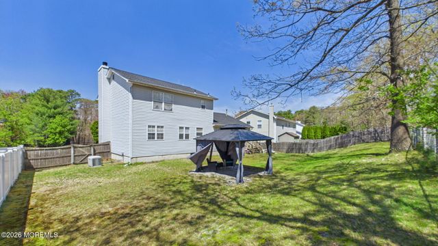 9 Netty Street, Howell, NJ 07731