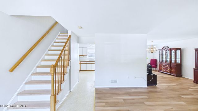 9 Netty Street, Howell, NJ 07731