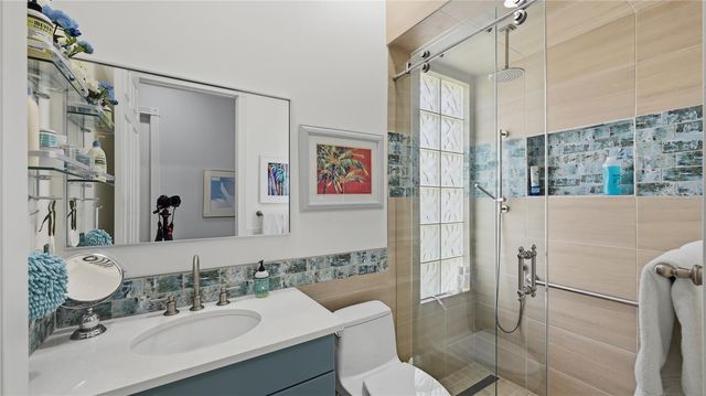 8672 DOLCE LANE, Sarasota, FL 34238