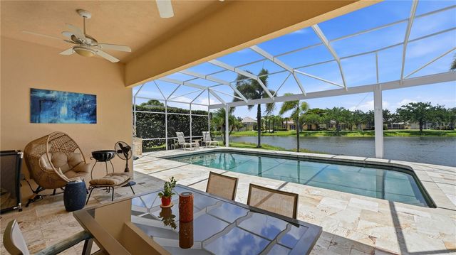 8672 DOLCE LANE, Sarasota, FL 34238