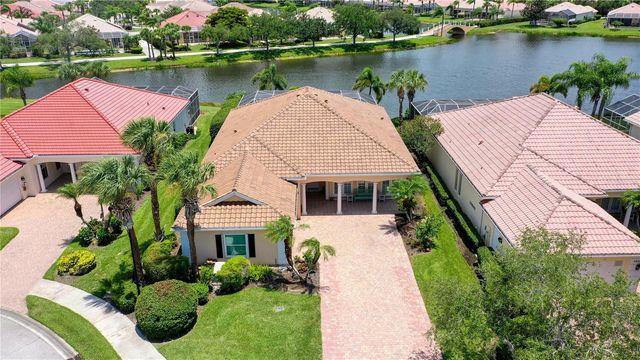 8672 DOLCE LANE, Sarasota, FL 34238